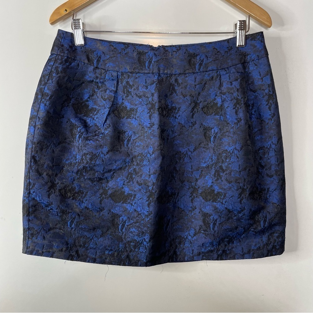 Twik Mini Skirt‎ Size Large